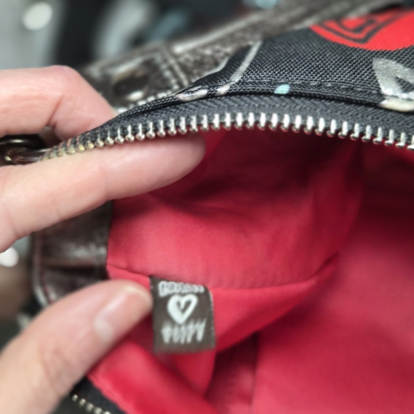 ✨ Rare Collector’s Coach Poppy Graffiti Hobo ✨ - Picture 9 of 17